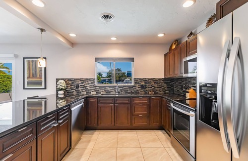 Edgewater House | NEW MODERN 3BR/2BA WATERFRONT HEATED POOL DOCK PATIO DIRECT GULF ACCESS BEACH