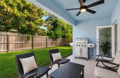 Palm Beach - West Palm Beach Villa | New Modern Coastal Retreat Near Beach & Downtown!