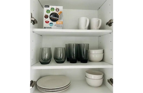 East Side Apartment | New! Modern Stylish Apartmnt on Beltline FREE Parking