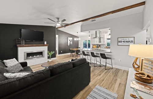 Willoughby Acres House | NEW Naples Modern Farmhouse w/Heated Pool, Sleep 10