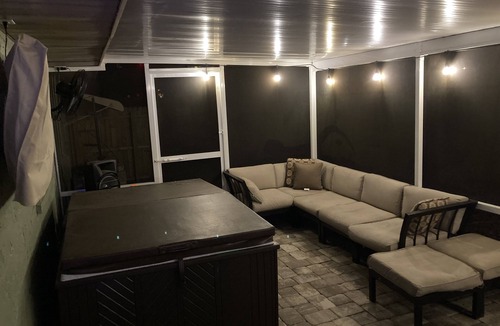 Nichols House | NEW- PRIME LOCATION!