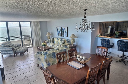Seabreeze Park Condo | New Rental Discount - 3/2 Oceanfront 15th Floor North End Condo