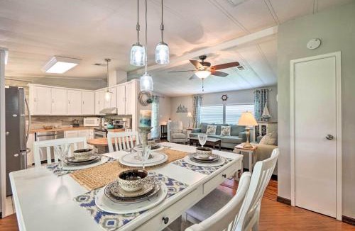 New Port Richey House | New! River Oasis w/Boat Dock, Kayaks & Fishing