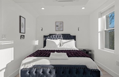 Chester Hotel | New Season Royals, Airport West