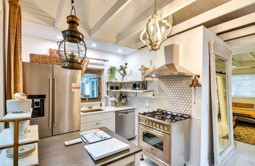 New Smyrna Beach Cottage | New Smyrna Beach Cottage ~ 1 Mi to Downtown!