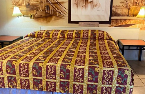 South Palm Park Neighborhood Association Hotel | New Sungate Motel