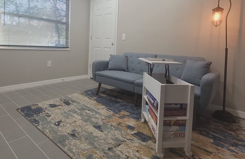 Orlando House | New "SunShine" cozy house w/ 4 bedrooms 2 baths sleeps 8