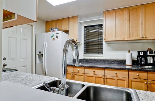 Bayshore Gardens House | New The BLUE HERON 3 bedroom oasis with heated pool