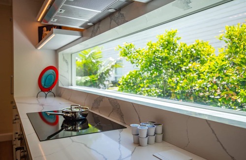 Historic Seaport House | NEW The Rigby House - Pvt Pool Amazing Location