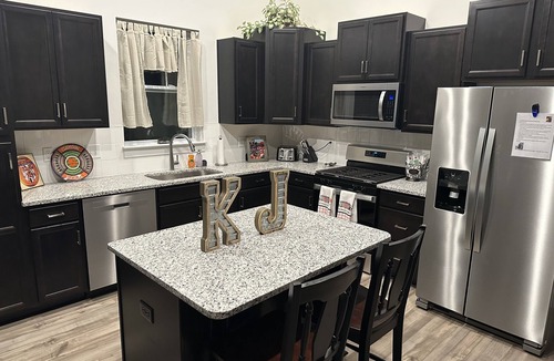 Central House | New Tigertown Home