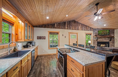 Mentone Cabin | NEW! Time Falls Cabin | 2 King BR | 2.5 BA | 2 Porches | Fire Pit | Fast WiFi