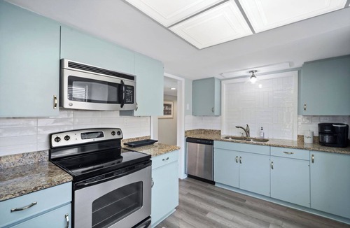 Saint Helena Island Villa | New to VRBO 3 Bedroom Villa - Golf cart included - 604 Newhaven