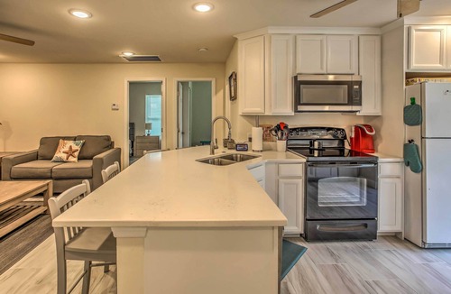 Garden City Cottage | NEW! Upscale cottage at Garden City Beach.