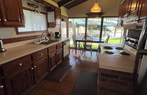 Suwannee House | New Waterfront 3/2 Fishing Oasis in Suwannee Town by the Gulf of Mexico