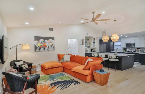 Interchange Square House | NEW: Waterfront Oasis w/Heated Pool, Dock, Kayaks