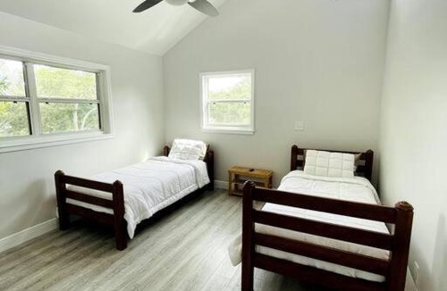 Palm Harbor House | NEW Waterfront Retreat/centrally loc/wifi/parking