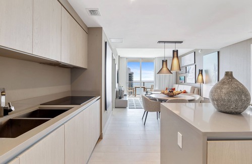 Seybold Condo | NEW2019 Condo@Hyde Breathtaking OceanView 34th Floor!