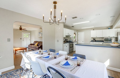 Newberry House | Newberry Home w/Deck on 10 Acres!