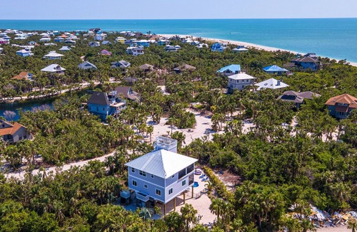 Jose's Hideaway House | Newer construction designed to bring the outside in, short walk to the beach