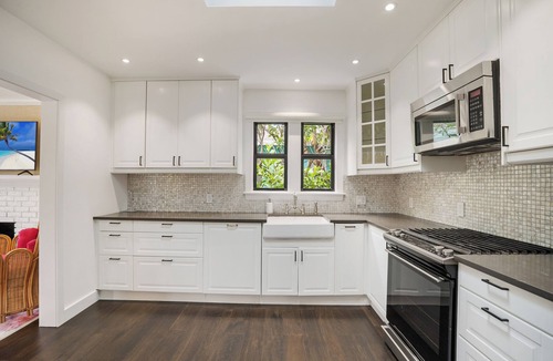 Flamingo Parks House | Newly Built Luxury Home With Pool & Hot Tub!