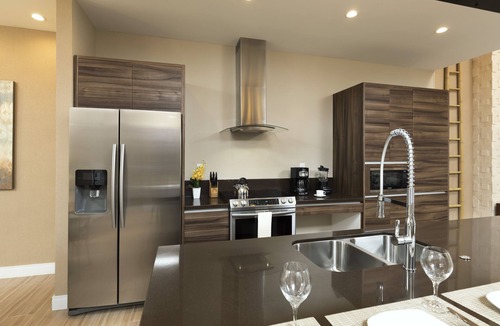 Florida Central Atlantic Coast House | Newly Opened Gorgeous 4 B/R Villa w Free Parking and Wi-Fi