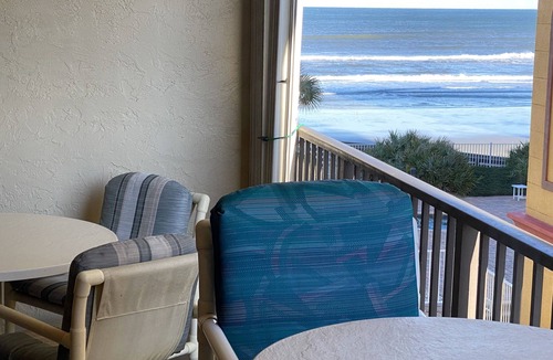 Port Orange Condo | Newly Remodeled! Upgrades throughout.Ocean View in Oceanfront Building. Pets OK!
