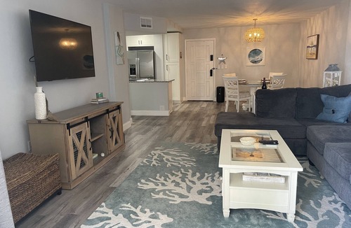 O'byrne Condo | Newly remodeled 1200 sq. ft. with beautiful beachside ocean view!