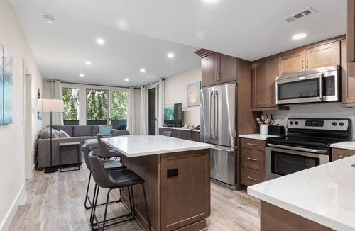 West Beach Village Villa | Newly Remodeled 2 Bedroom First Floor Condo with Resort Amenities
