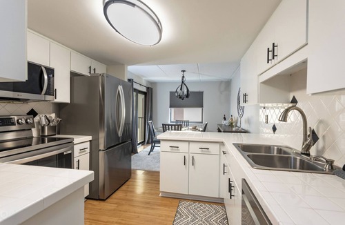 Winthrop Holding Condo | Newly remodeled, fully furnished, 3-bed/2 bath condo with direct ocean access