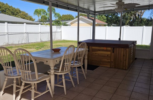 Tampa House | Newly remodeled! Super Clean, Great location, Family Size, 7 mins Raymond James