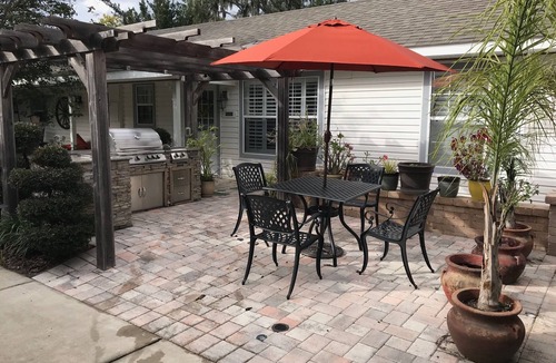 Fruitland Park Apartment | Newly Remodeled 1 Bedroom, 1 Bath Suite with Outdoor Grill Close to the Villages