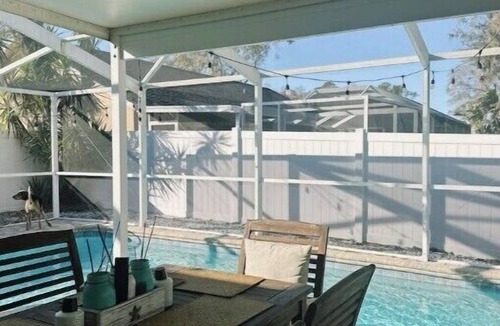 New Port Richey House | Newly remodeled beach themed home 3BR 2 BA