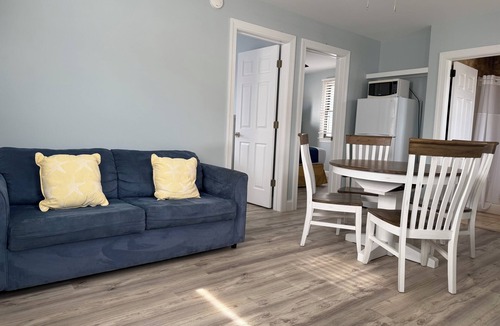 Wildwood Crest Apartment | NEWLY RENNOVATED 2 Bedrooms 1 Bath Located Across The Street From The Beach!