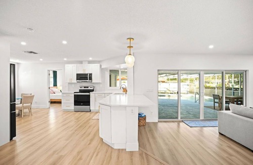 Florida North Atlantic Coast House | Newly Renovated Pool Home with Peloton!