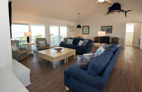 Saint Helena Island House | Newly Renovated Oceanfront Home w/ Direct Beach Access & Amazing Views