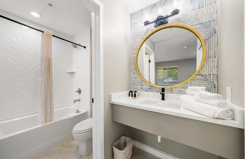 Garden Hills Apartment | Newly Renovated Atlanta Gem: Central Buckhead Apt