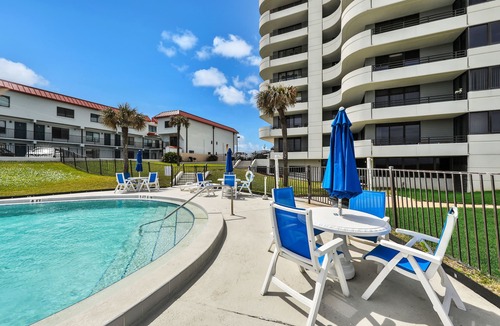 Daytona Beach Condo | Newly Renovated Beachfront Condo, steps from the ocean!