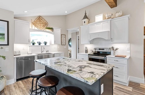Mills River House | Newly renovated, convenient to area attractions yet very serene