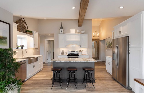 Mills River House | Newly renovated, convenient to area attractions yet very serene