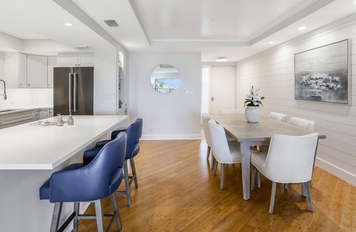 Moorings Condo | Newly renovated contemporary beachfront condo in the Moorings neighborhood of Naples