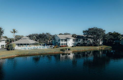 Imperial Golf Estates Condo | Newly Renovated for 2024! Light/Bright 3/2 1st Floor End Unit!