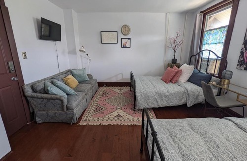 Philadelphia House | NEWLY RENOVATED - Historic Rowhome West Philadelphia