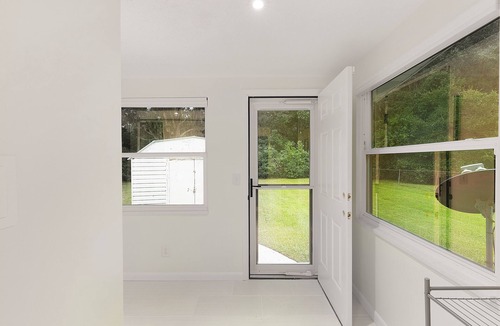 Belleview Apartment | Newly renovated stay with updated appliances, sunny interior, & W/D - dogs ok