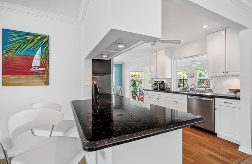 Singer Island House | NEWLY TURFED YARD & PUTTING GREEN - Singer Island Beach House w/Private Pool