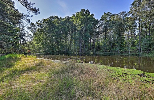 Newnan House | Newnan Retreat on 95 Acres: Hike, Bike & More