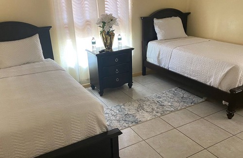 Oak Ridge House | Nextdoor of Milenia Mall/Universal/I-Drive/Disney