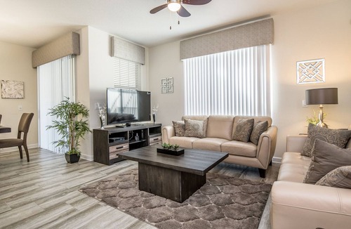 Kissimmee House | Nice 4 Bed Splash Pool Townhome in Storey Lake