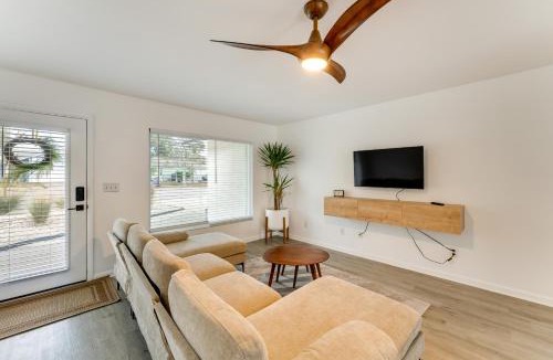 Laurel House | Nokomis Home with Screened Pool, 3 Mi to Beaches!