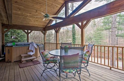 Zirconia House | North Carolina Abode - Hot Tub, Foosball and Grill!