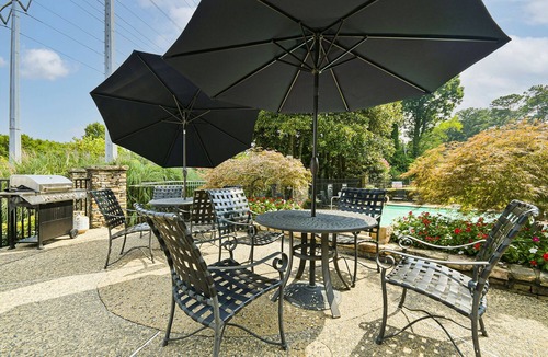 Briarcliff Heights Apartment | North Druid Hills Oasis (unfurnished)
